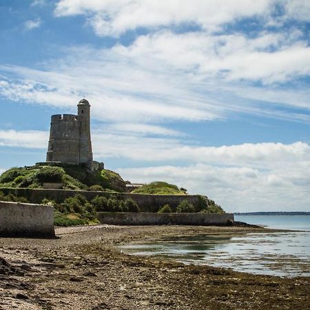 Maison Normande Proche De La Mer Et Des Commodites Βίλα Quettehou Εξωτερικό φωτογραφία