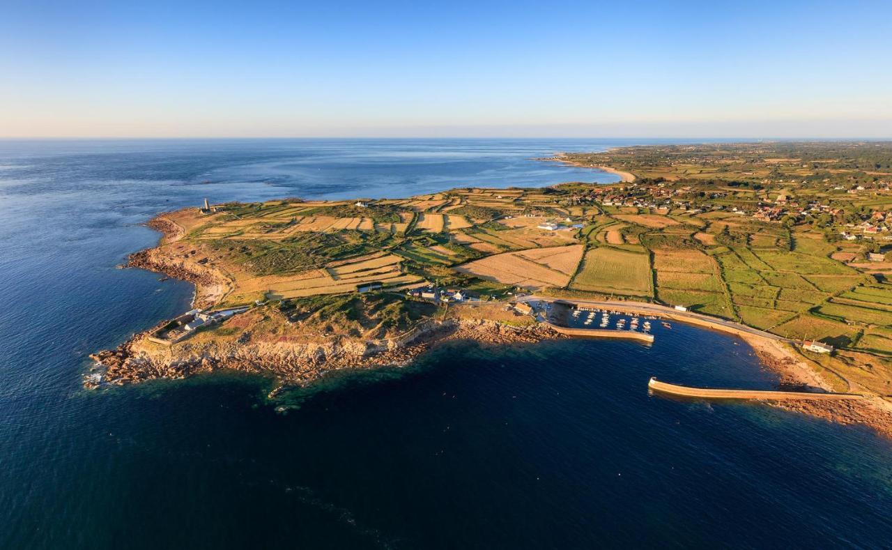 Maison Normande Proche De La Mer Et Des Commodites Βίλα Quettehou Εξωτερικό φωτογραφία